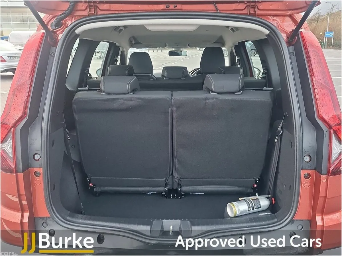 Dacia Jogger MPV, Petrol, 2024, Brown