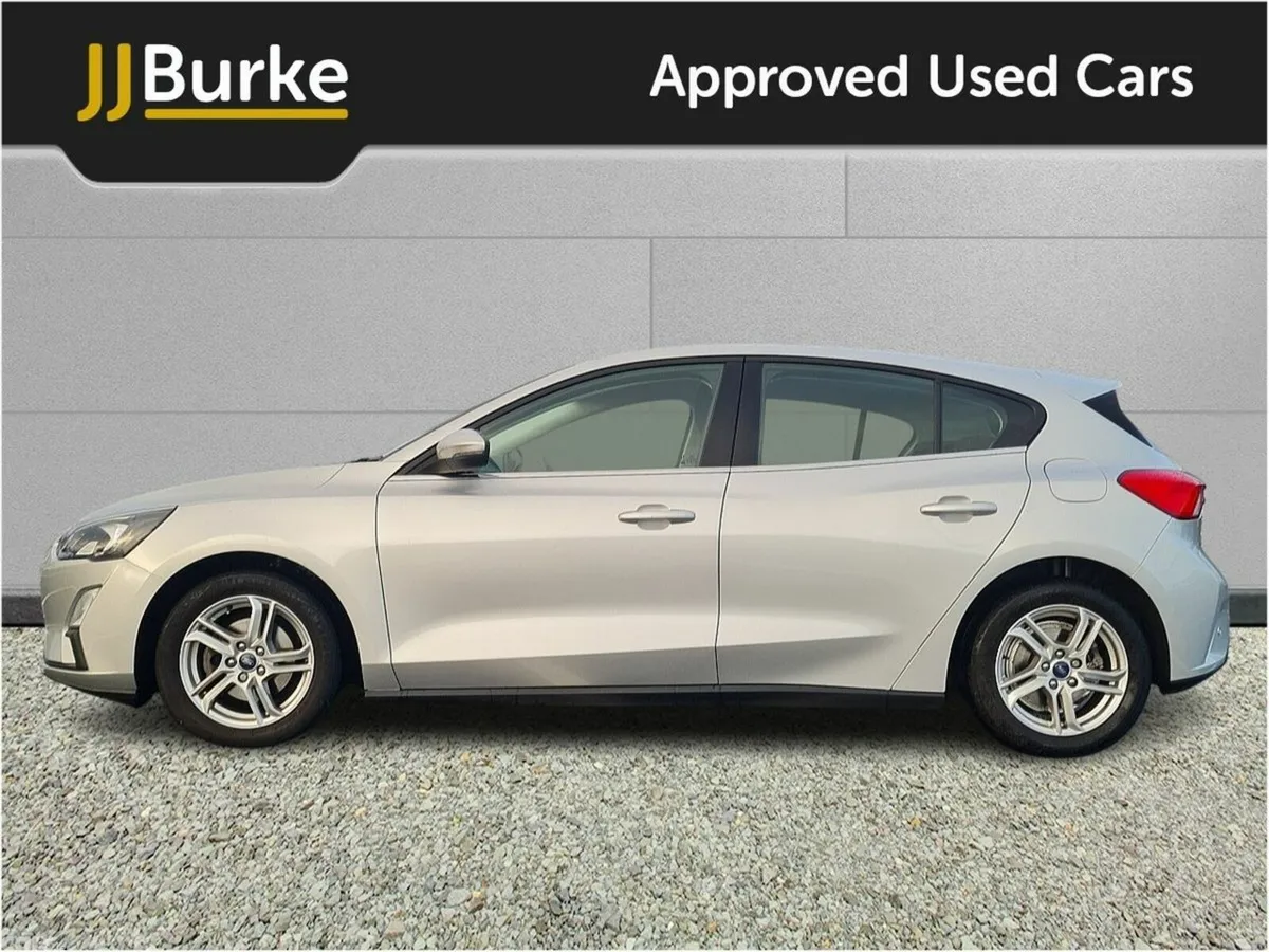 Ford Focus Hatchback, Diesel, 2021, Silver