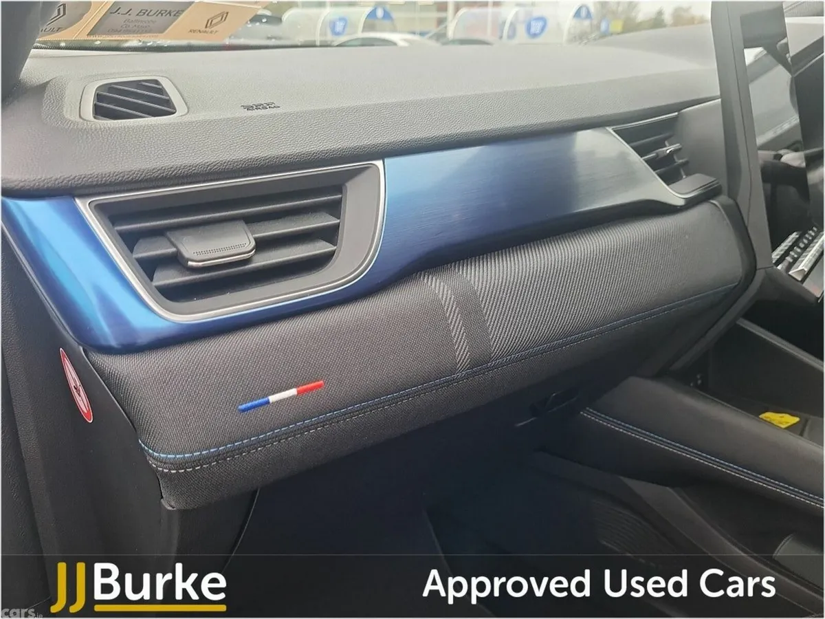 Renault Symbioz Hatchback, Petrol Hybrid, 2025, White