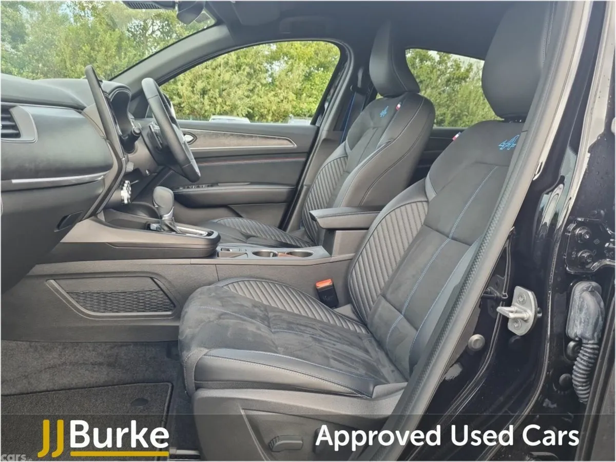 Renault Arkana SUV, Petrol Hybrid, 2025, Black