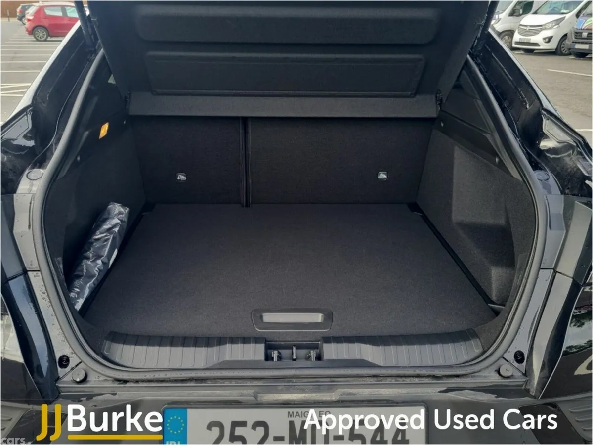 Renault Arkana SUV, Petrol Hybrid, 2025, Black