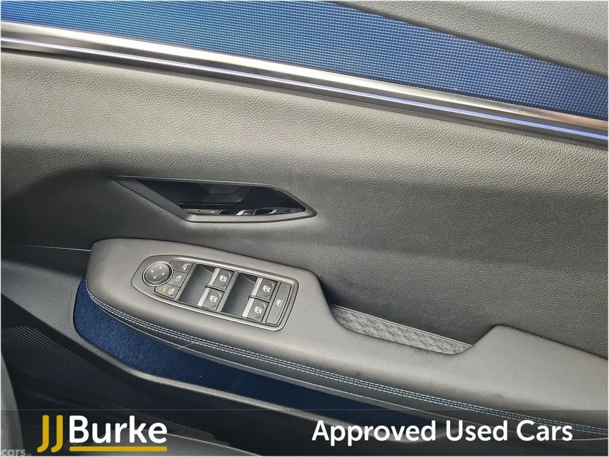 Renault Scenic E-Tech SUV, Electric, 2025, White