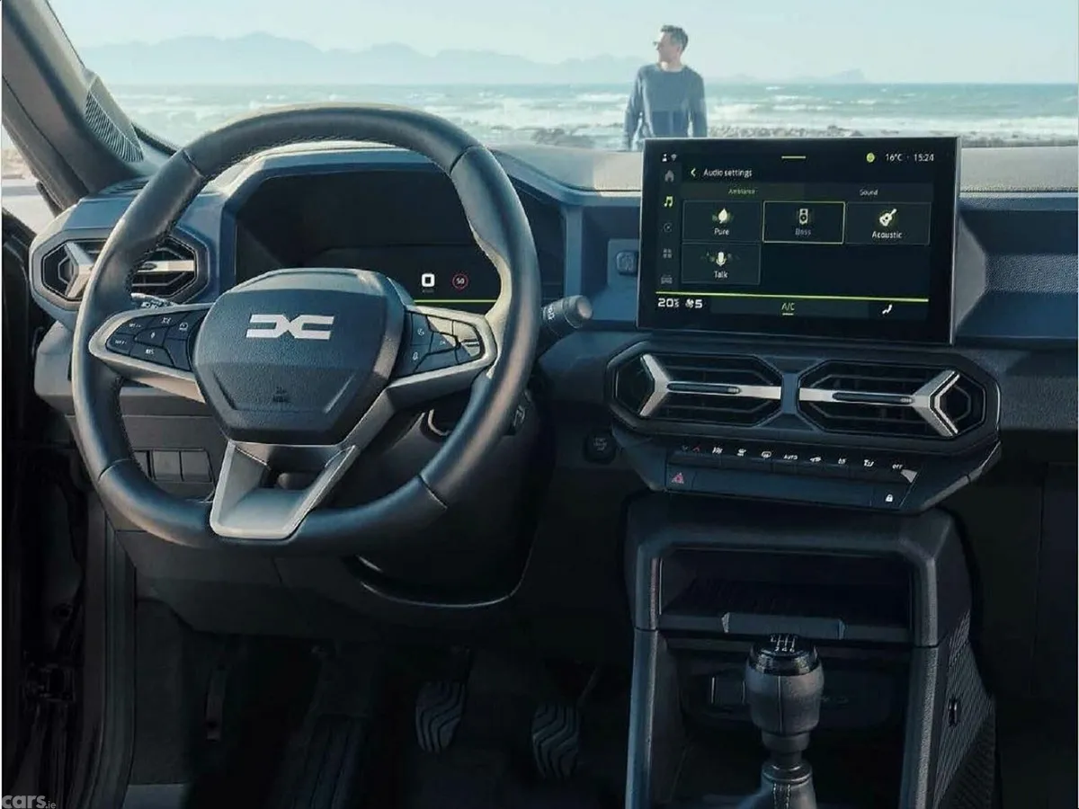 Dacia Duster SUV, Petrol Hybrid, 2027, 
