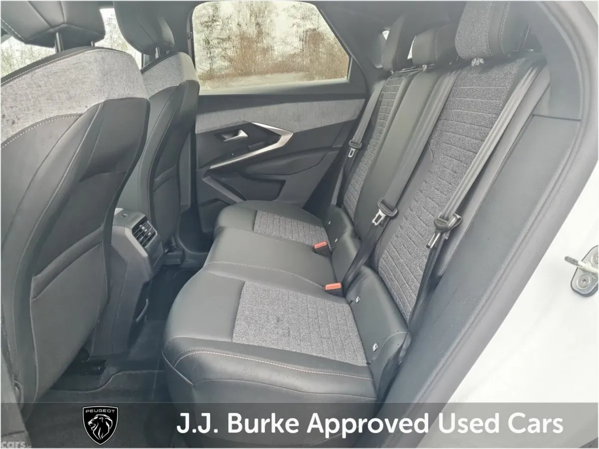 Peugeot 3008 SUV, Petrol Hybrid, 2026, White