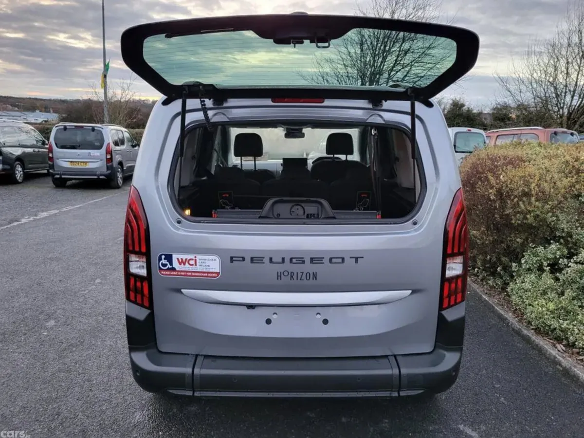 Peugeot Rifter MPV, Diesel, 2026, Grey