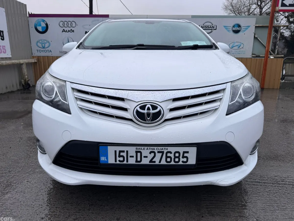 Toyota Avensis Estate, Diesel, 2015, White