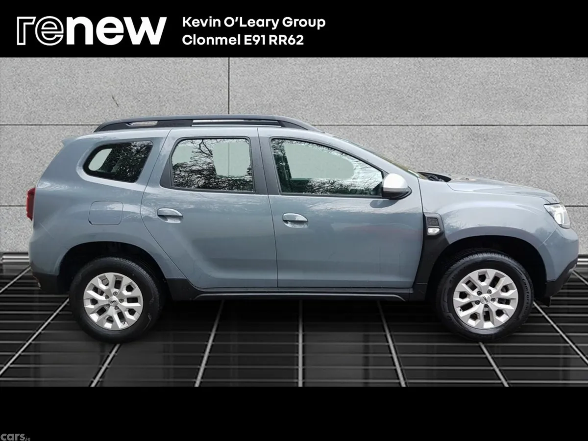 Dacia Duster SUV, Petrol, 2023, Grey