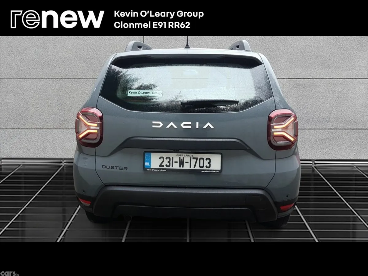 Dacia Duster SUV, Petrol, 2023, Grey