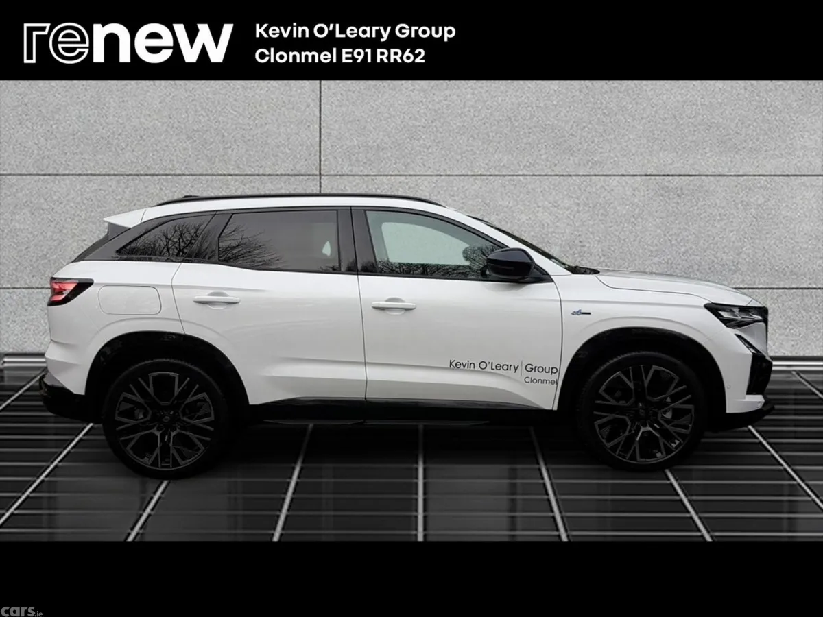 Renault Austral SUV, Petrol, 2026, White