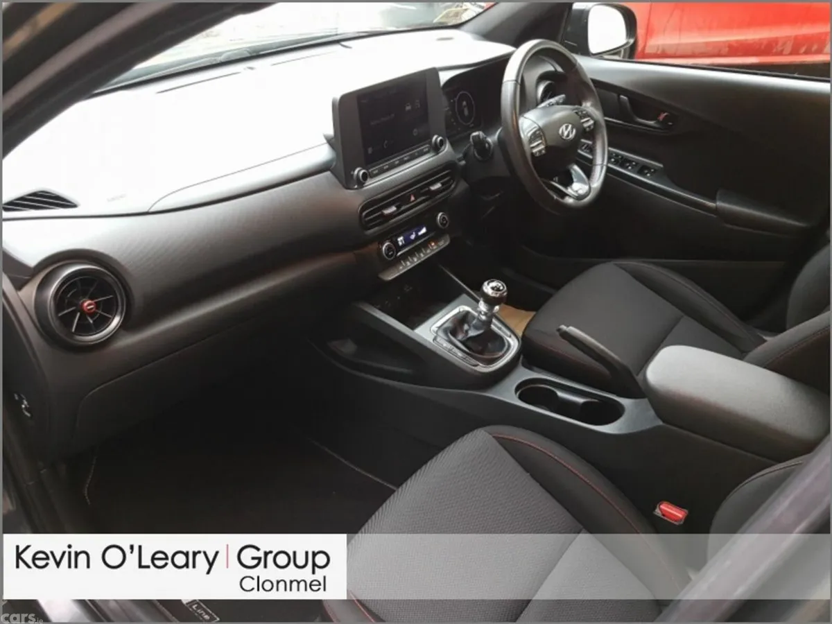 Hyundai KONA MPV, Petrol, 2022, Grey