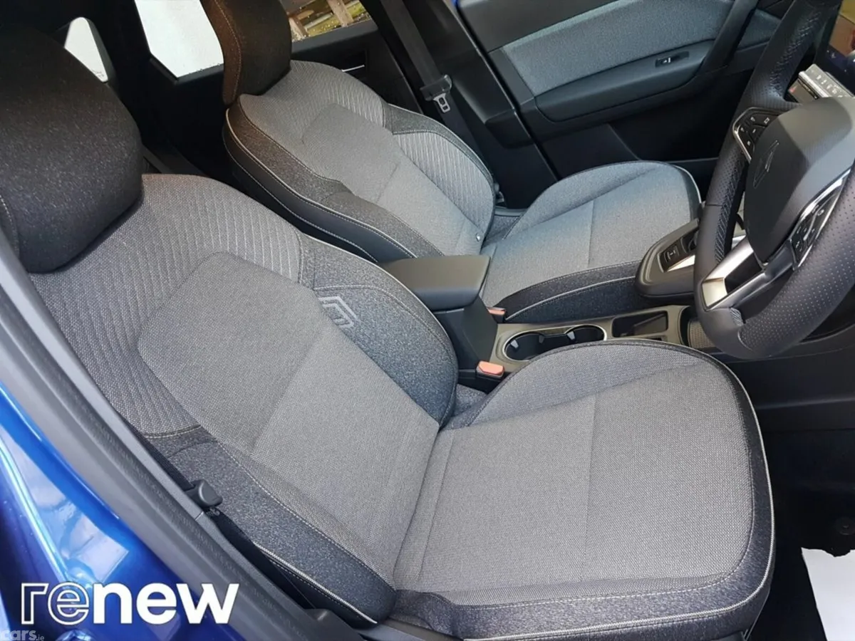 Renault Symbioz SUV, Petrol, 2026, Blue