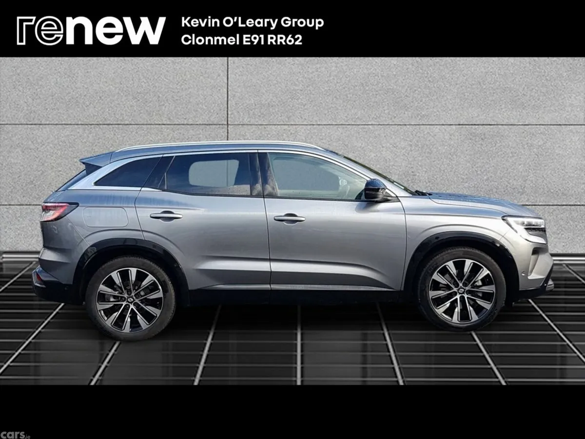 Renault Austral SUV, Petrol, 2025, Grey