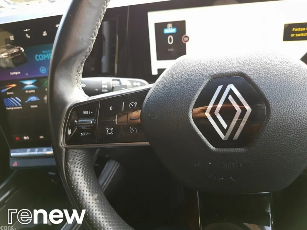 Renault Austral SUV, Petrol, 2025, Grey