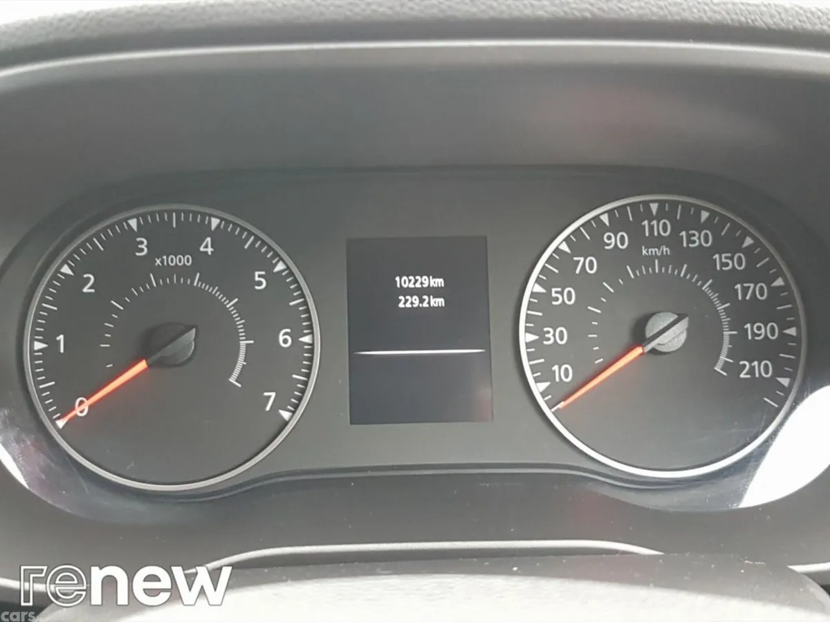 Dacia Duster SUV, Petrol, 2023, Grey