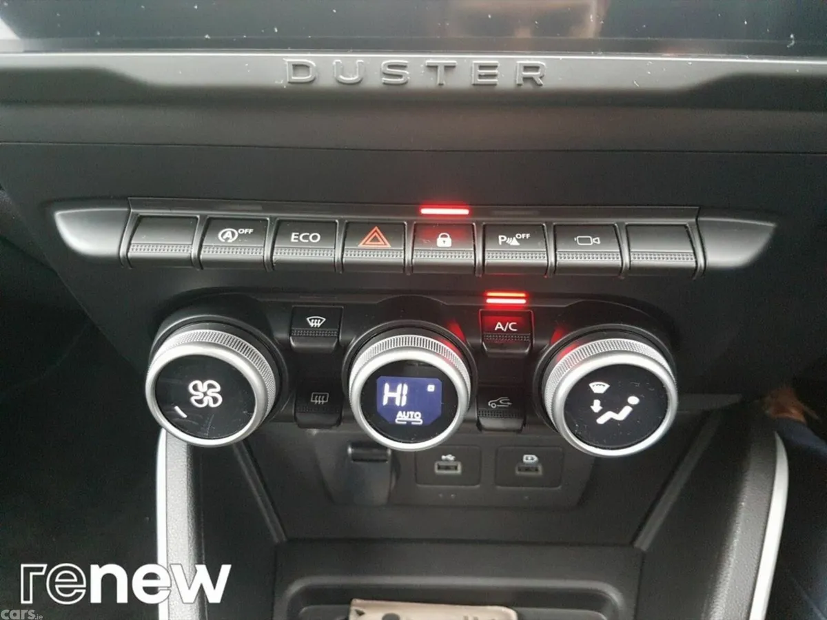 Dacia Duster SUV, Petrol, 2023, Grey