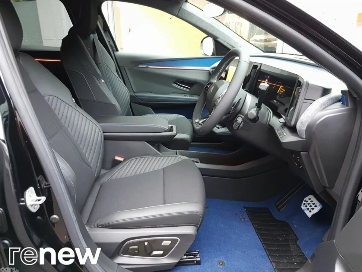 Renault Scenic E-Tech MPV, Electric, 2026, Black