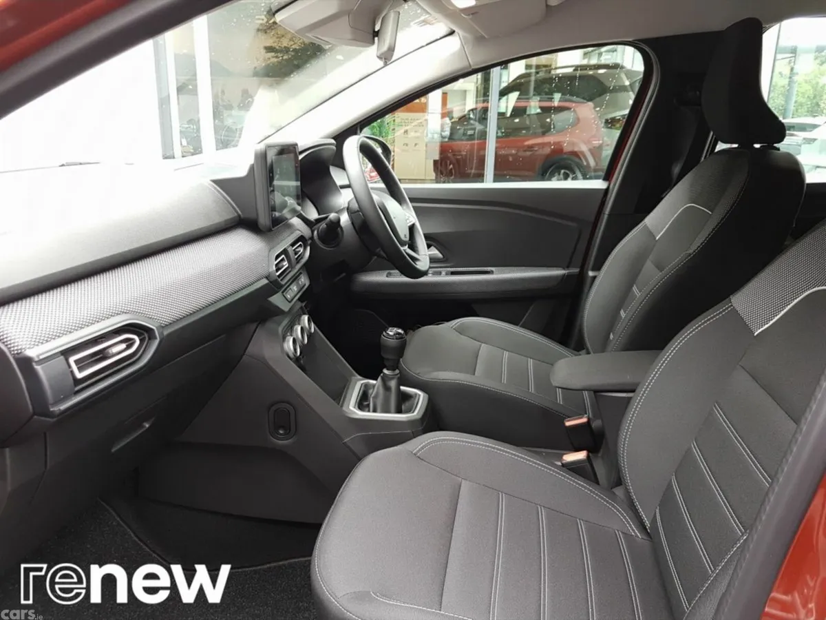 Dacia Jogger MPV, Petrol, 2025, Brown
