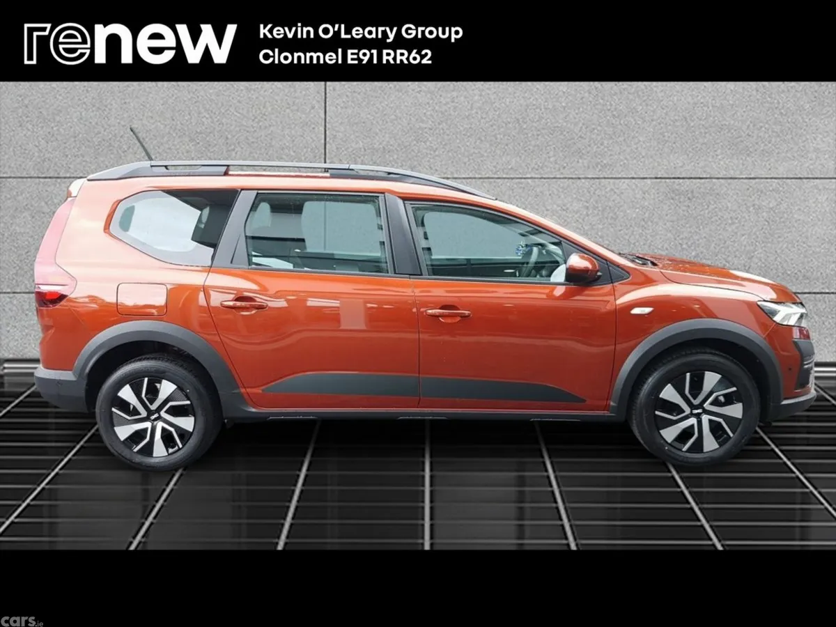 Dacia Jogger MPV, Petrol, 2025, Brown
