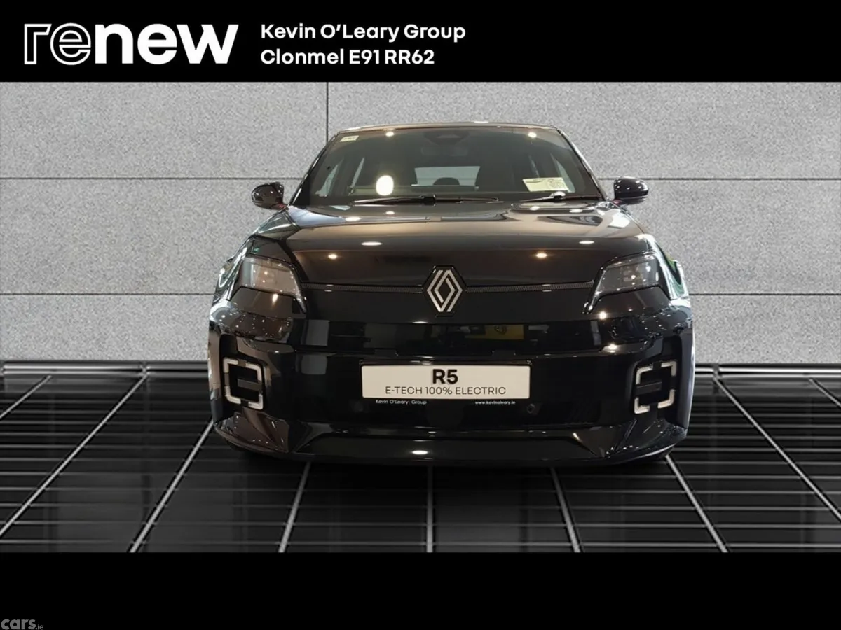 Renault 5 Hatchback, Electric, 2025, Black
