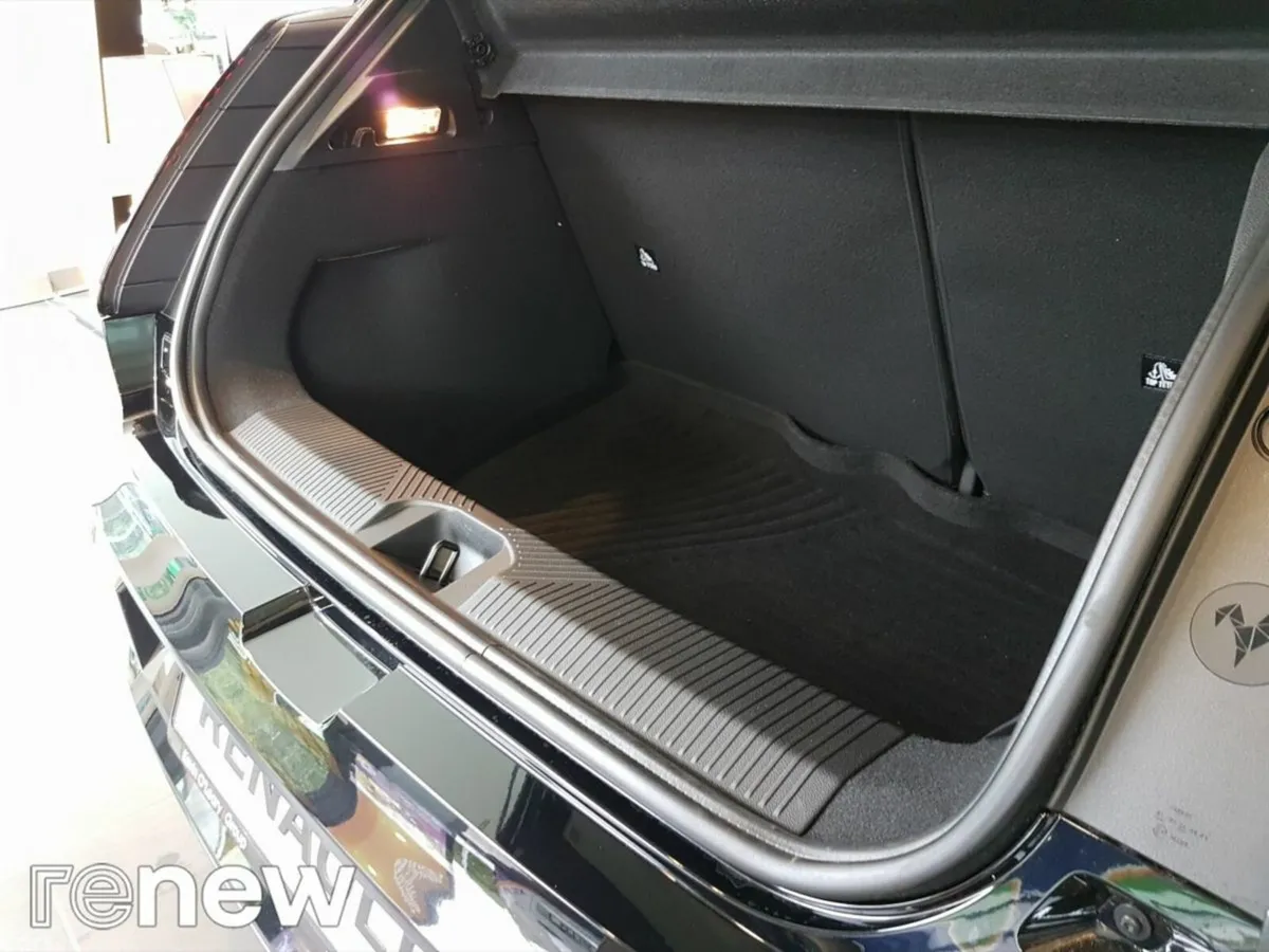 Renault 5 Hatchback, Electric, 2025, Black