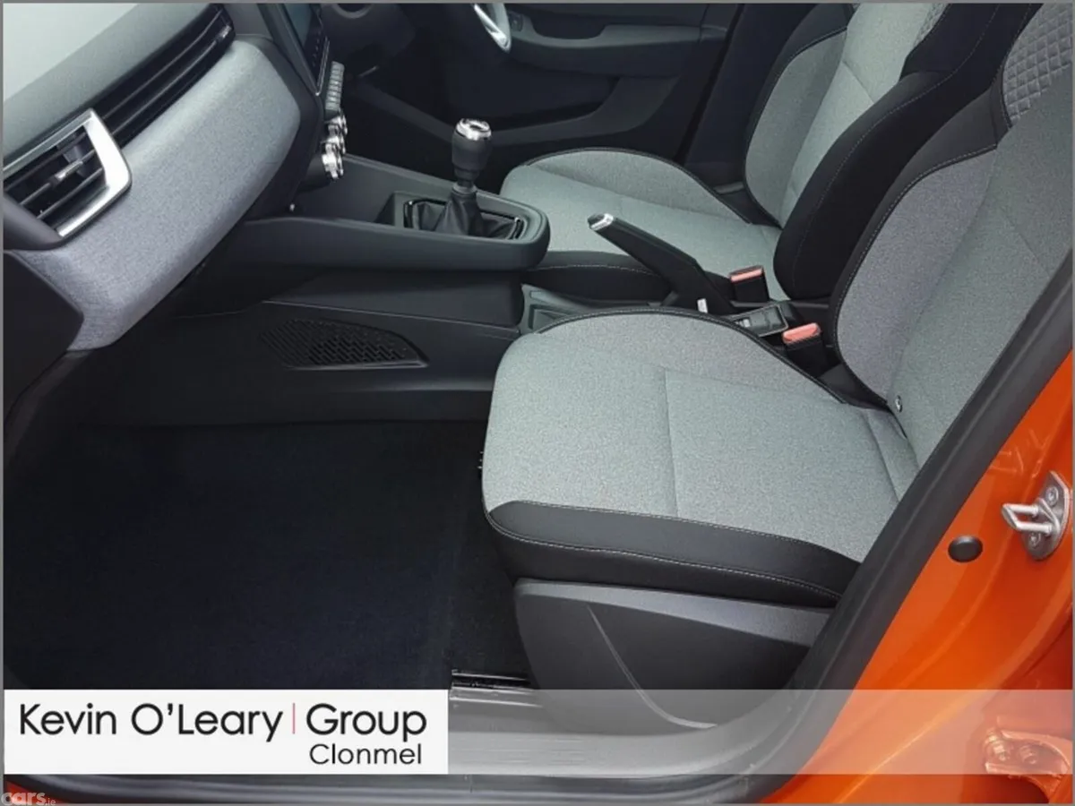 Renault Clio Hatchback, Petrol, 2025, Orange