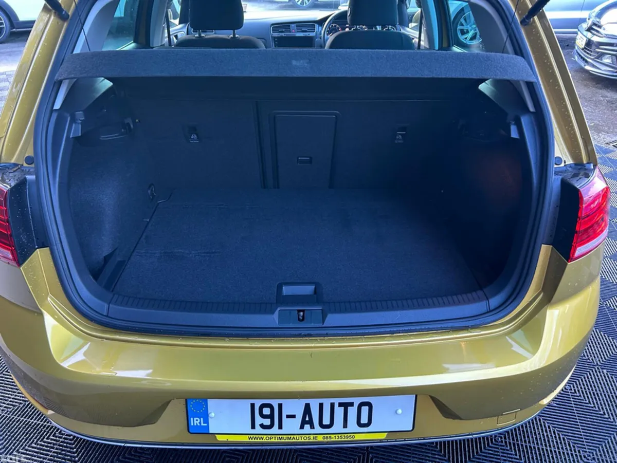 Volkswagen Golf Hatchback, Petrol, 2019, Gold