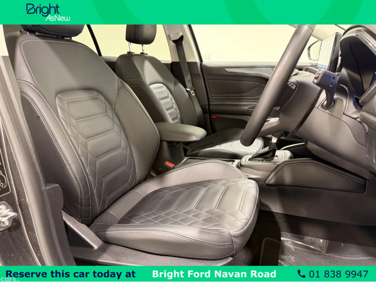 Ford Focus Estate, Petrol Hybrid, 2023, Grey