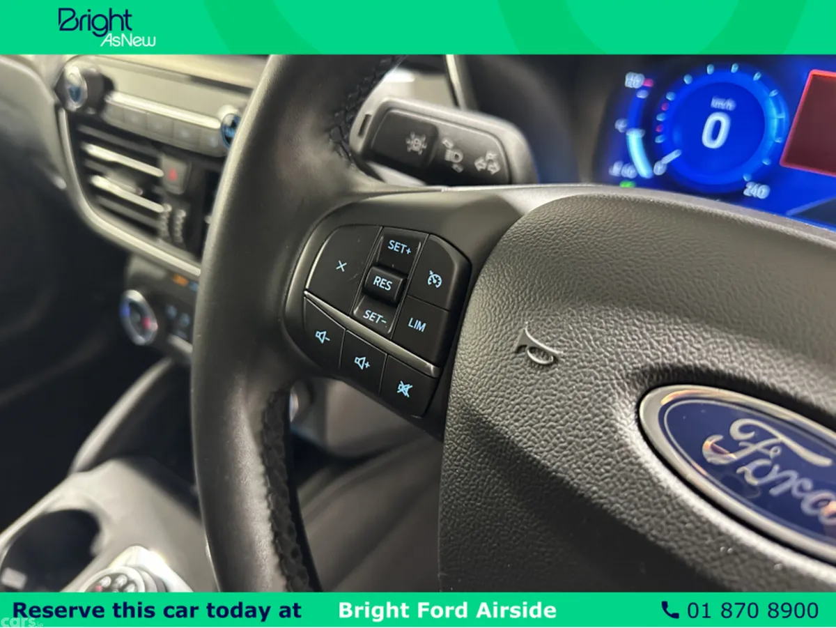 Ford Kuga MPV, Petrol Plug-in Hybrid, 2023, Grey