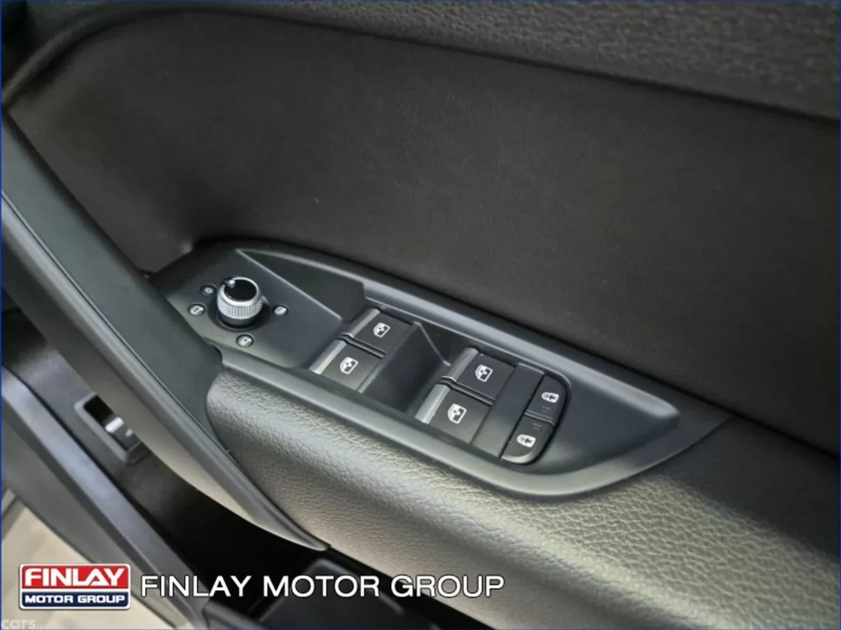 Audi Q5 SUV, Diesel, 2023, Grey