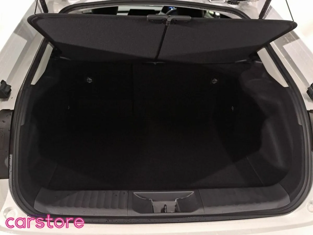 Toyota Prius Hatchback, Petrol Hybrid, 2024, White