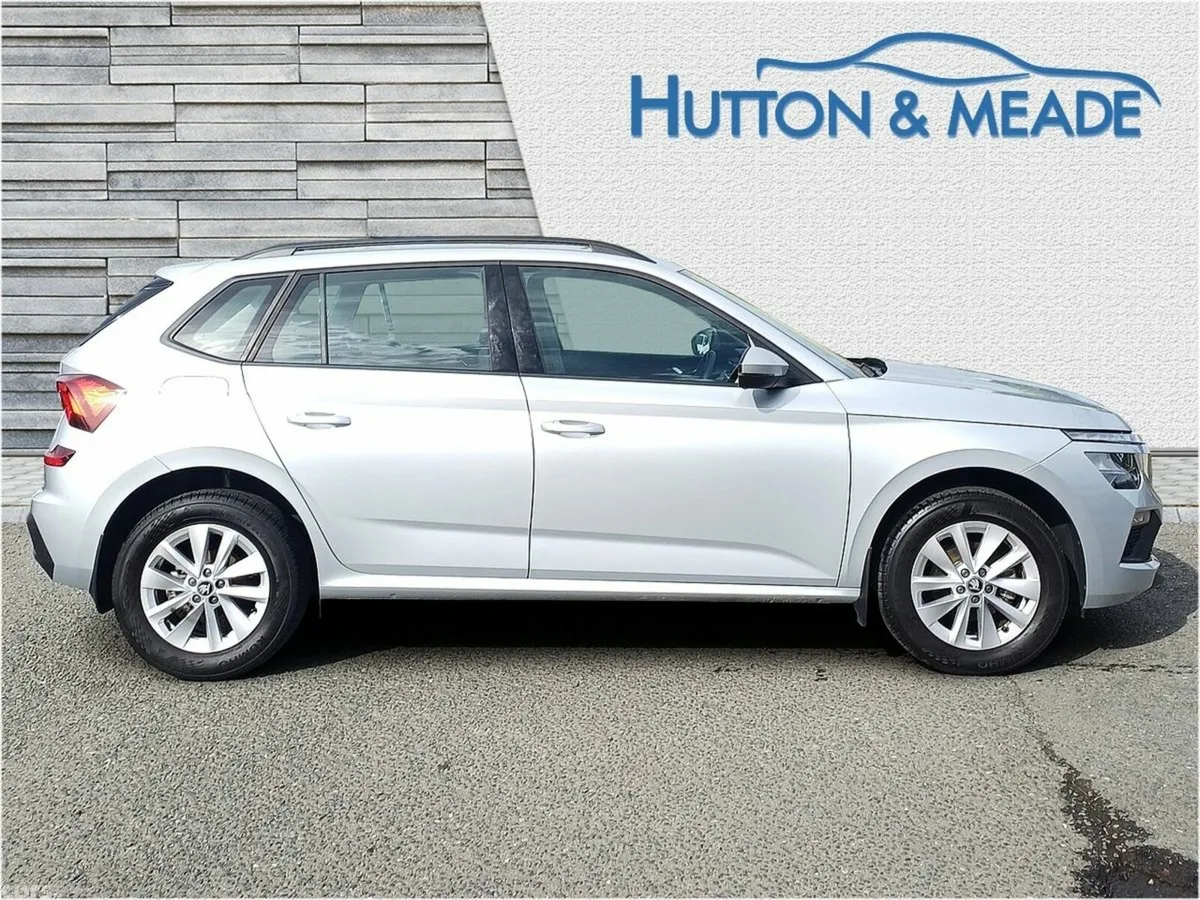Skoda Kamiq Hatchback, Petrol, 2025, Grey