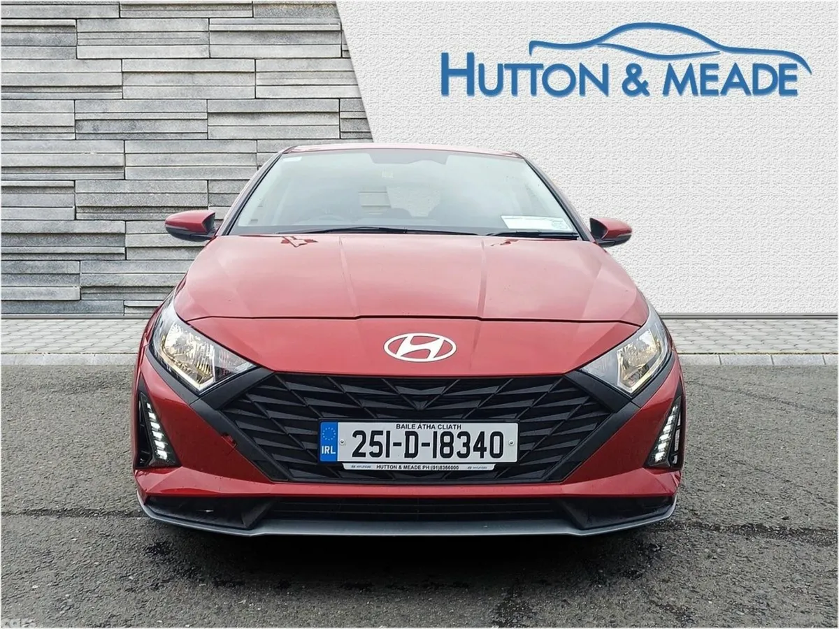 Hyundai i20 Hatchback, Petrol, 2025, Red