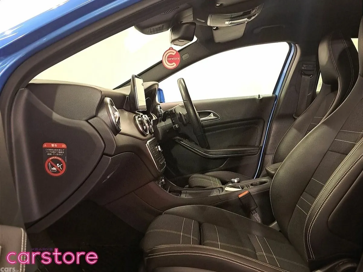 Mercedes-Benz GLA Hatchback, Petrol, 2016, Blue