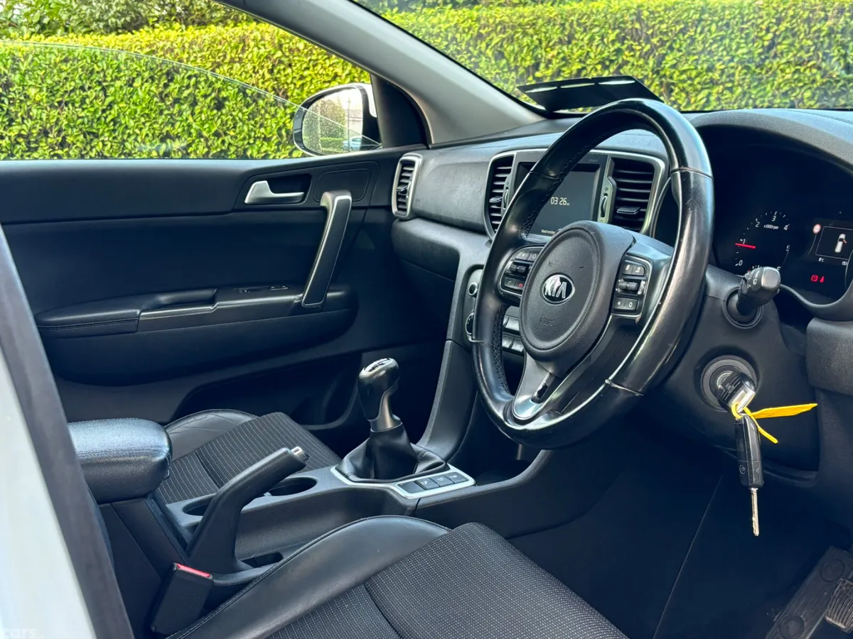 Kia Sportage SUV, Diesel, 2016, White