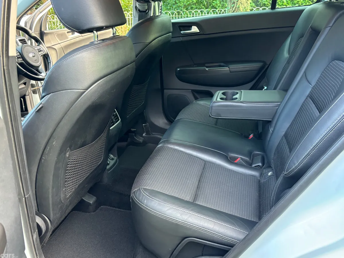 Kia Sportage SUV, Diesel, 2016, White