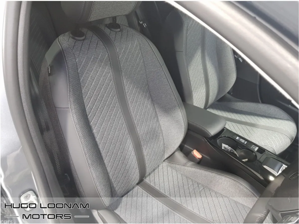 Peugeot 208 Hatchback, Petrol Hybrid, 2026, Silver