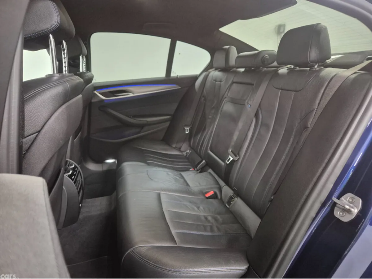 BMW 5-Series Saloon, Petrol Plug-in Hybrid, 2017, Blue