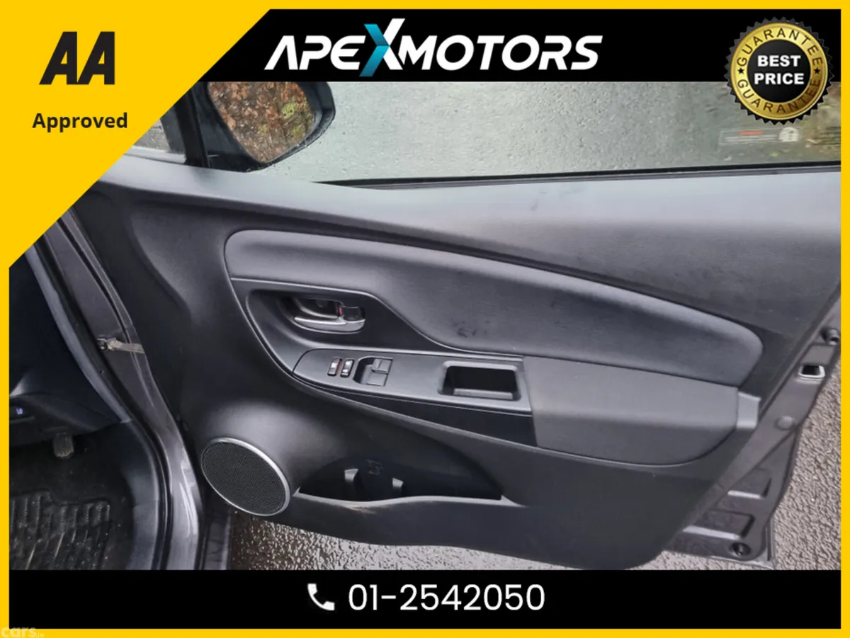 Toyota Yaris Hatchback, Petrol Hybrid, 2020, Grey