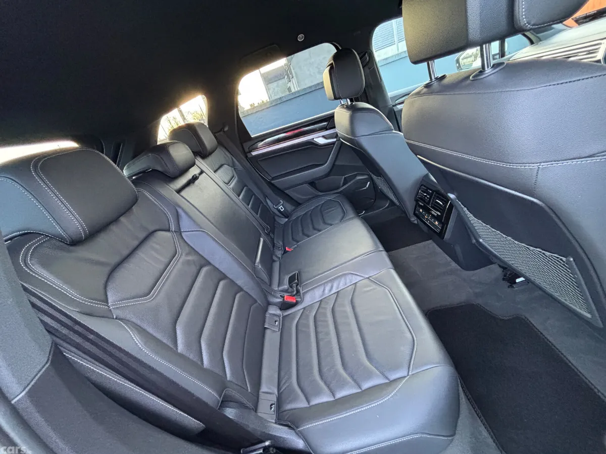 Volkswagen Touareg SUV, Diesel, 2020, White