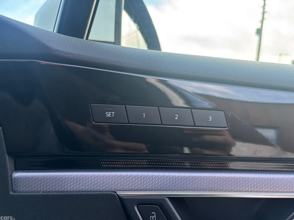 Volkswagen Touareg SUV, Diesel, 2020, White