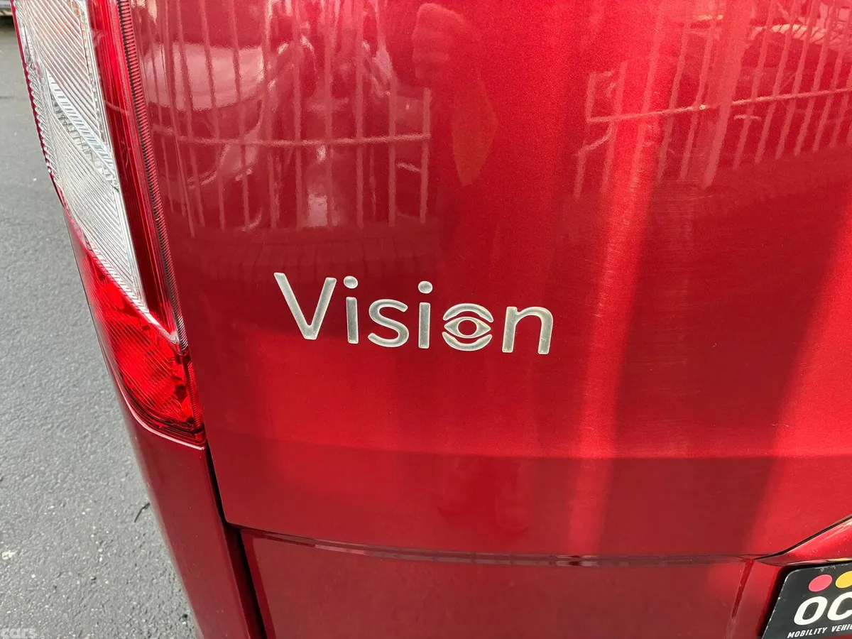 Ford Tourneo Custom MPV, Diesel, 2023, Red
