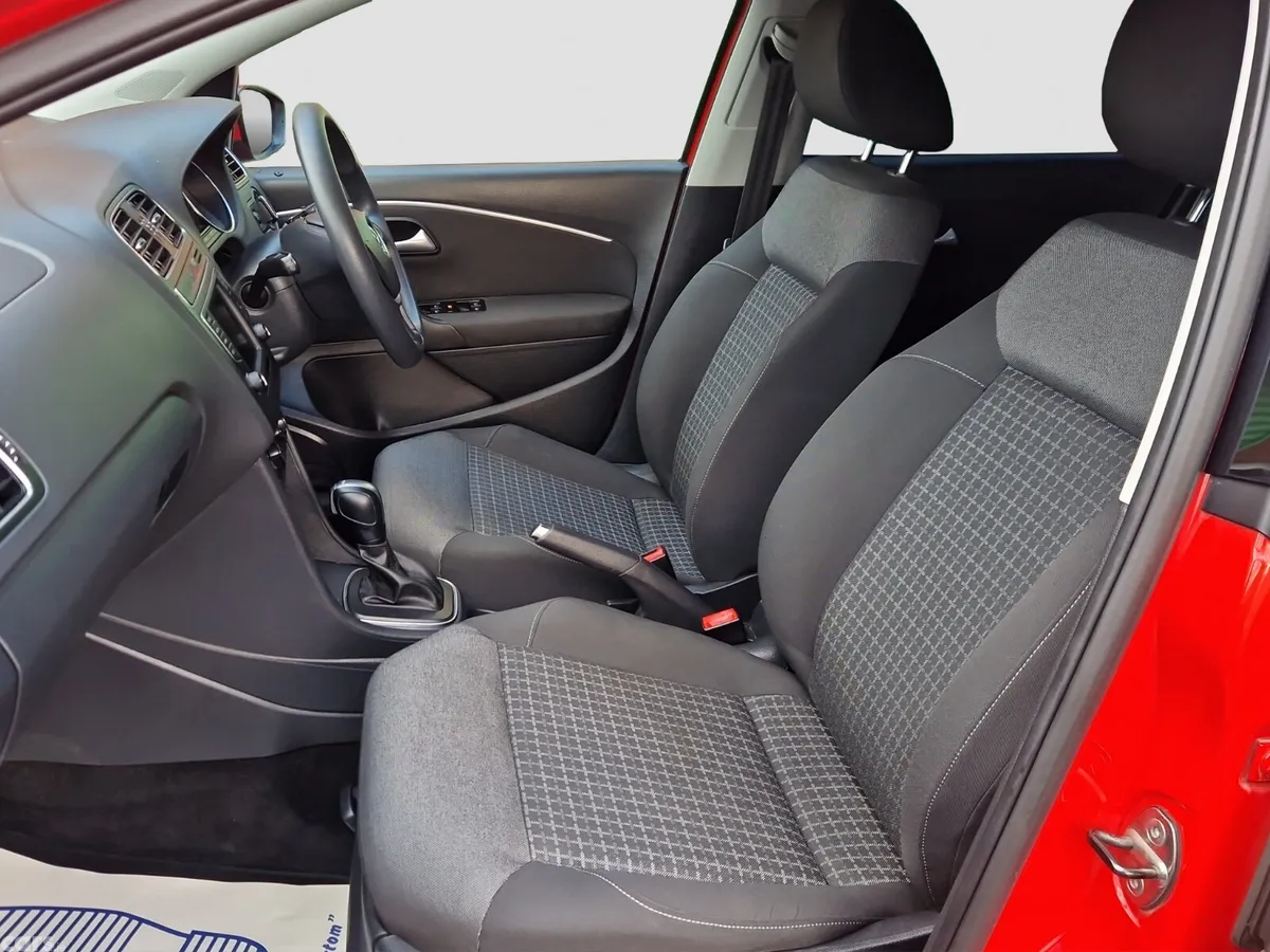 Volkswagen Polo Hatchback, Petrol, 2016, Red