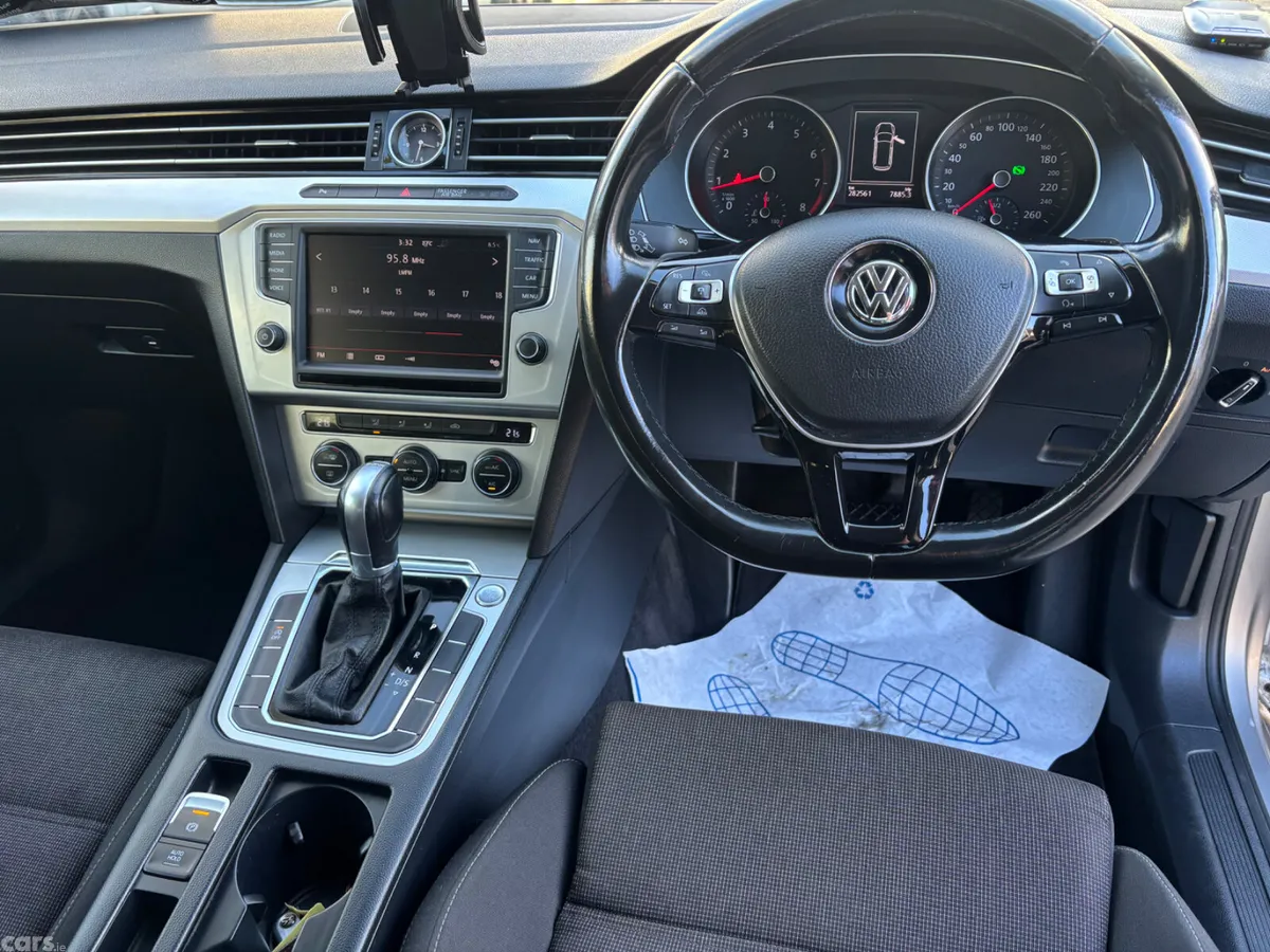Volkswagen Passat Estate, Petrol, 2015, Grey