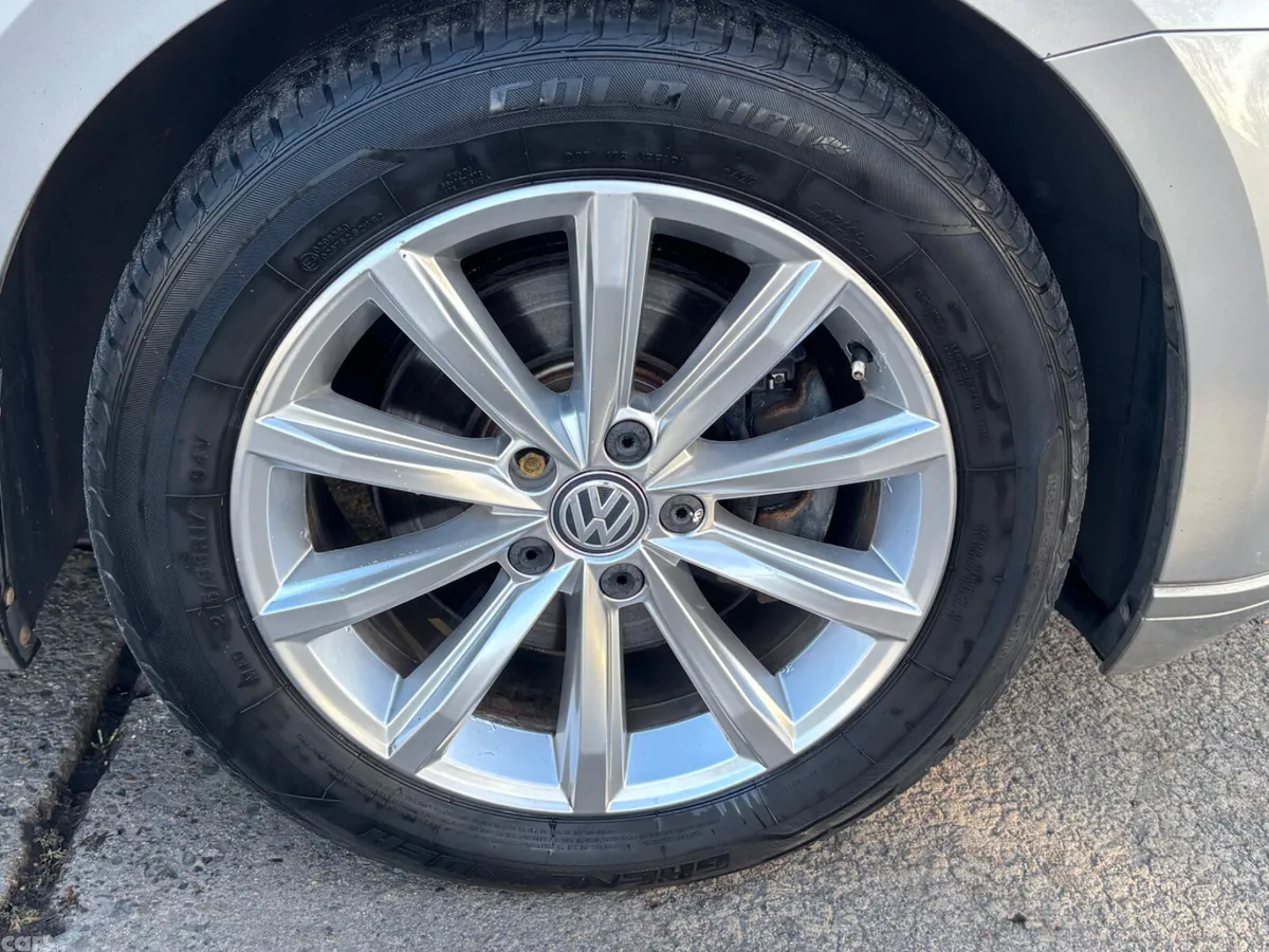 Volkswagen Passat Estate, Petrol, 2015, Grey