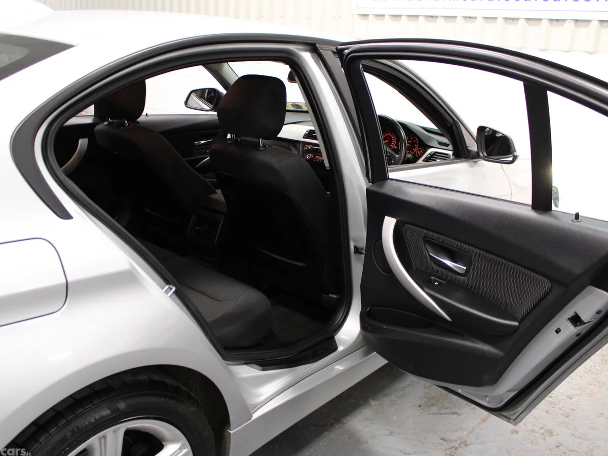 BMW 3-Series Saloon, Diesel, 2014, Silver