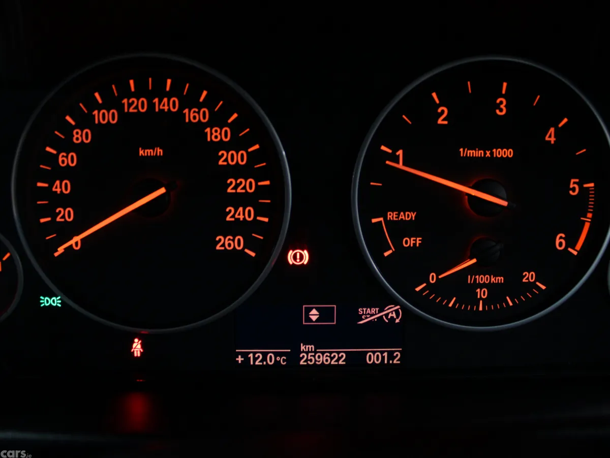 BMW 3-Series Saloon, Diesel, 2014, Silver