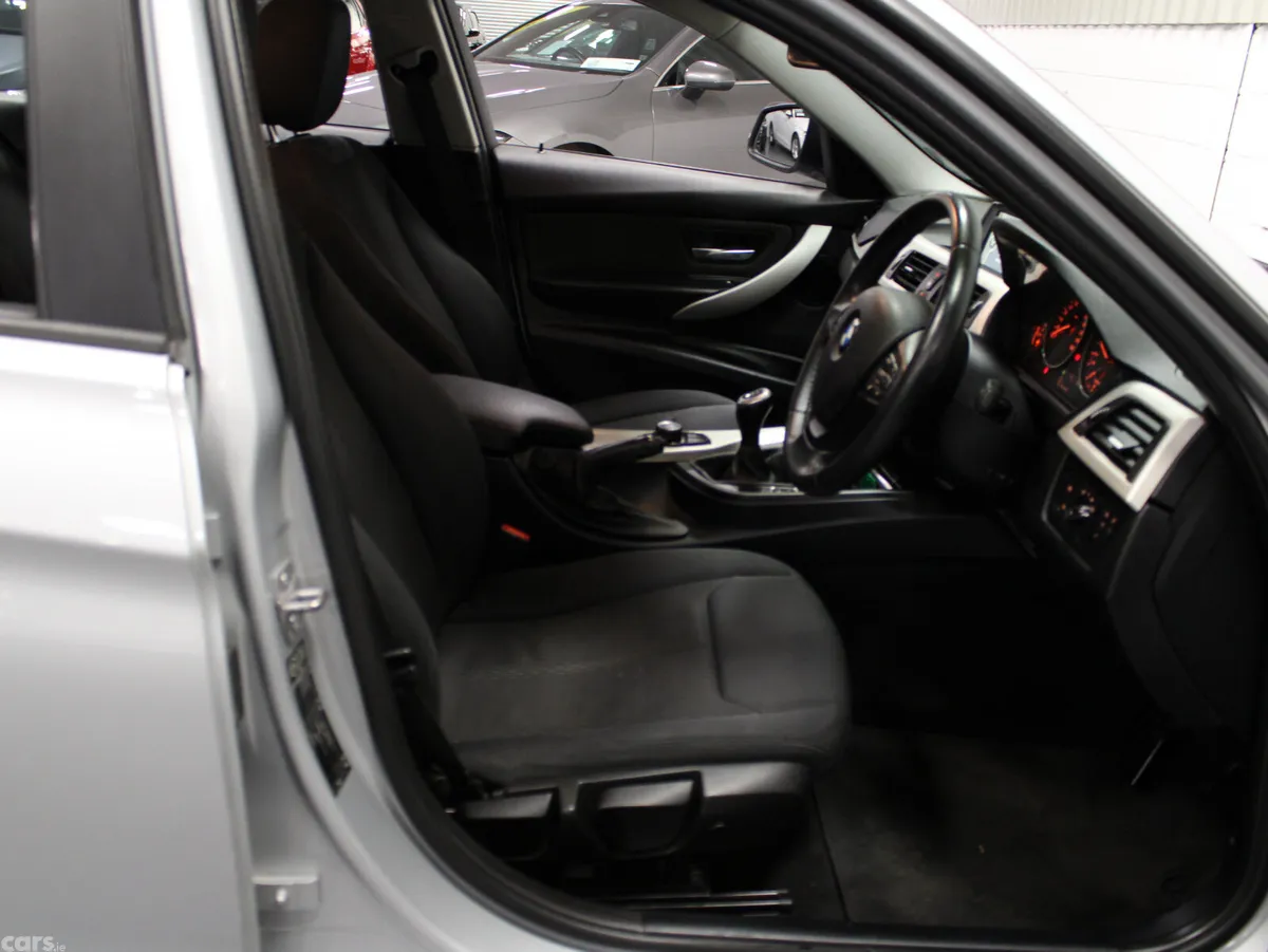 BMW 3-Series Saloon, Diesel, 2014, Silver