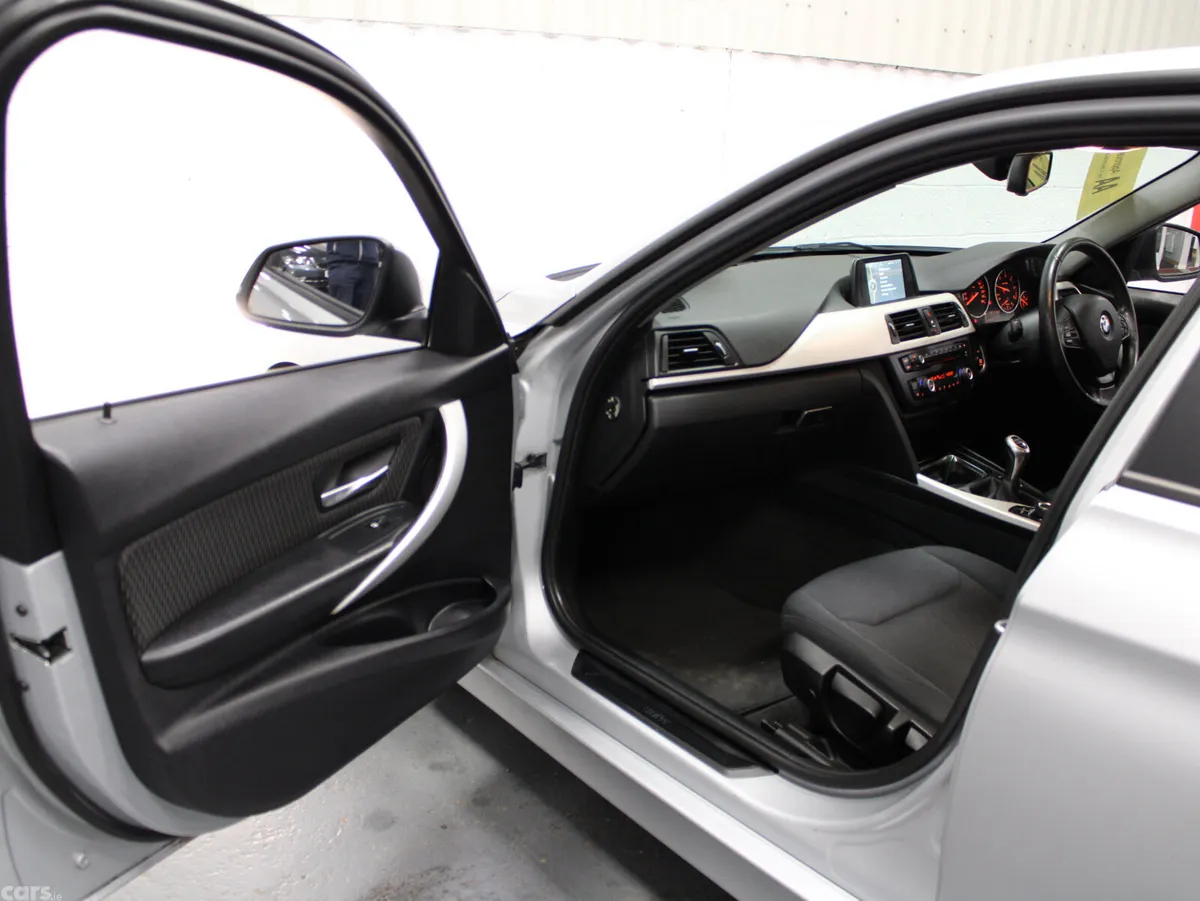 BMW 3-Series Saloon, Diesel, 2014, Silver
