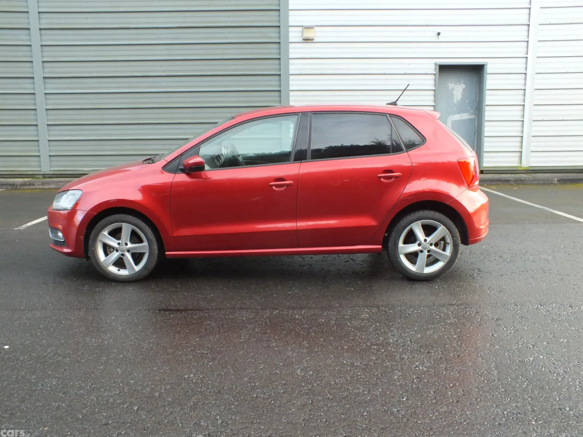 Volkswagen Polo Hatchback, Petrol, 2017, Red