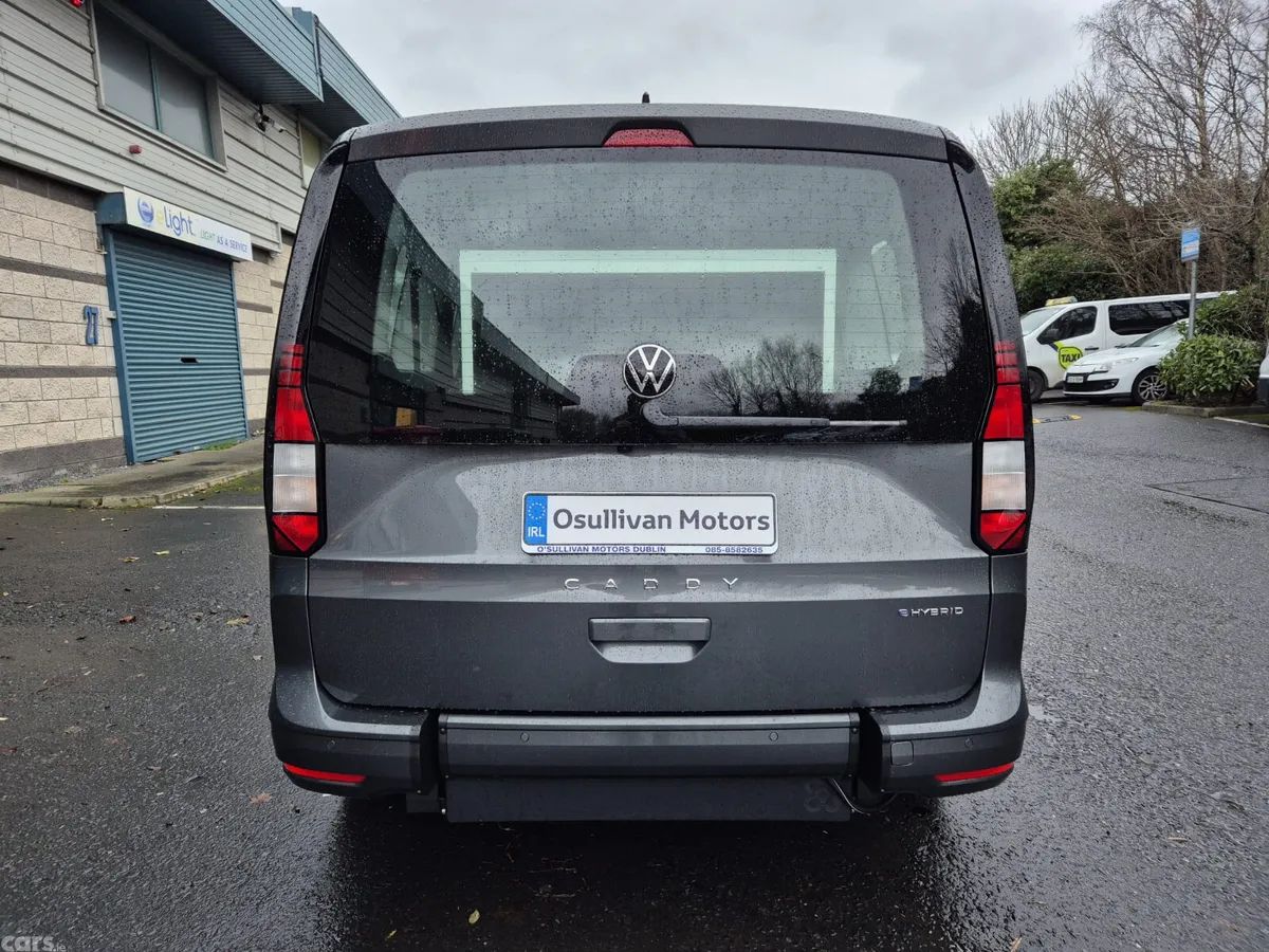 Volkswagen Caddy MPV, Petrol Plug-in Hybrid, 2026, Grey
